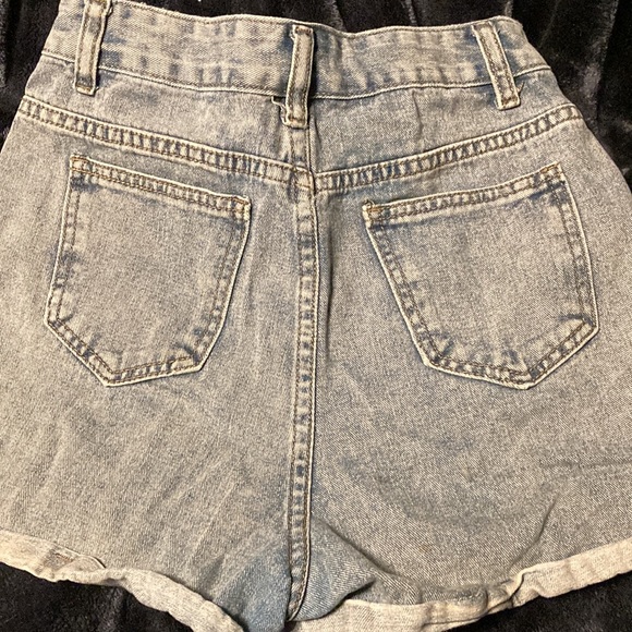 SHEIN Jean shorts size small - Picture 2 of 4